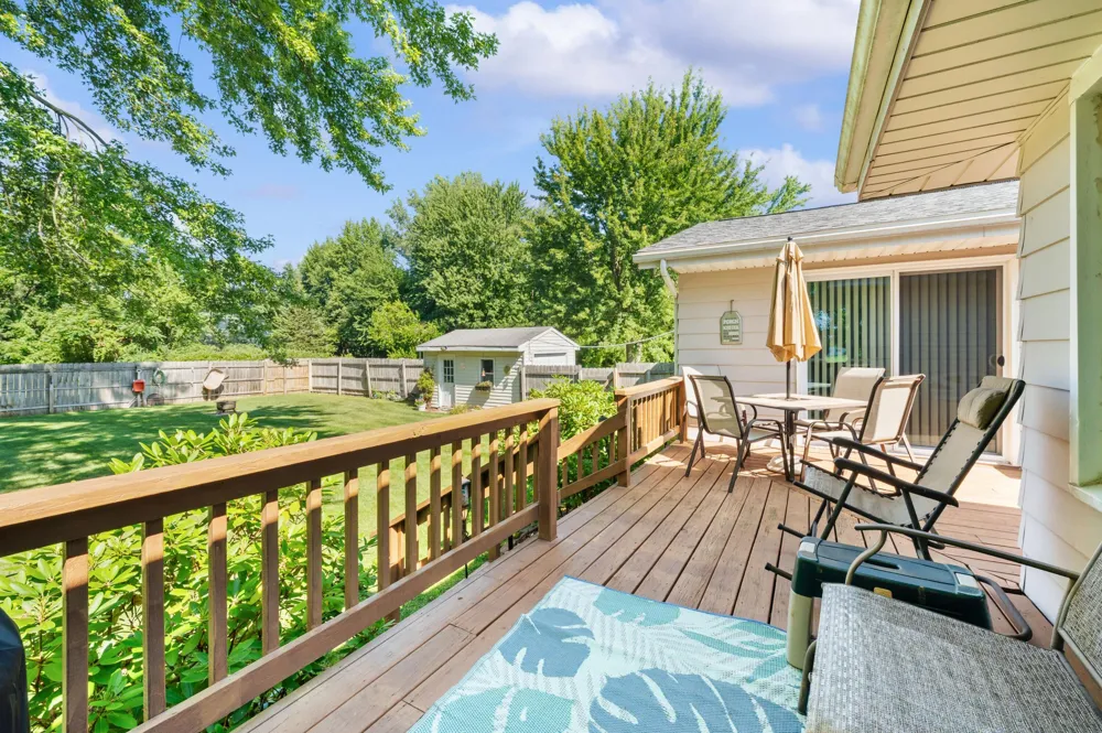 1864 Greenly Avenue Benton Harbor, MI 49022