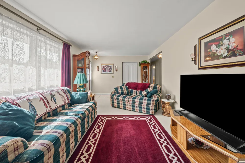 1864 Greenly Avenue Benton Harbor, MI 49022