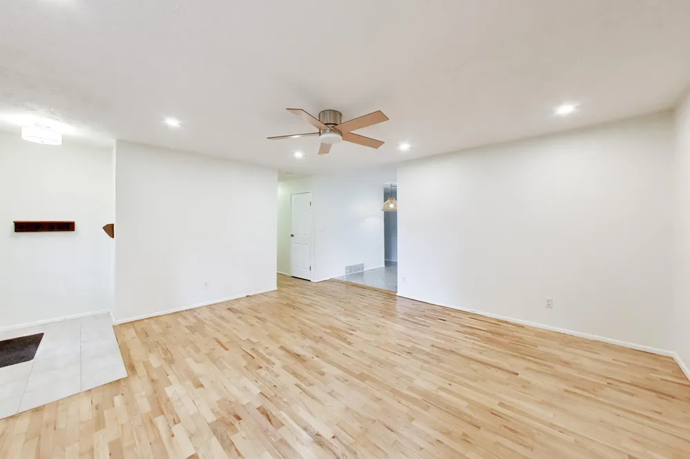 1342 Maiden Lane St. Joseph, MI 49085