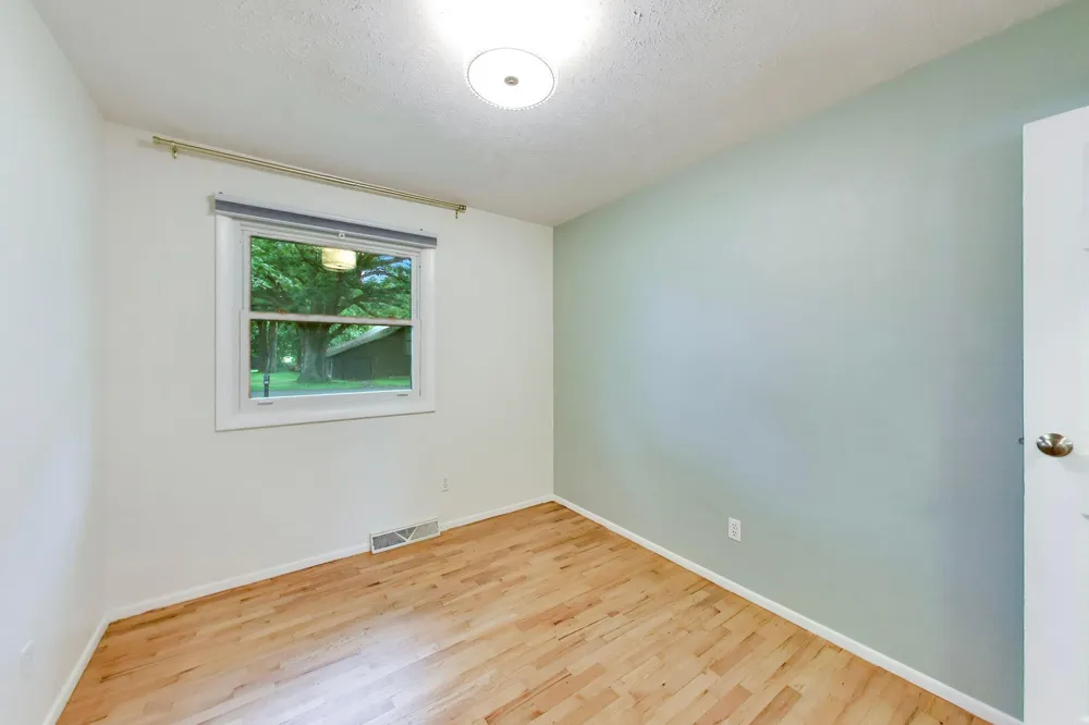 1342 Maiden Lane St. Joseph, MI 49085