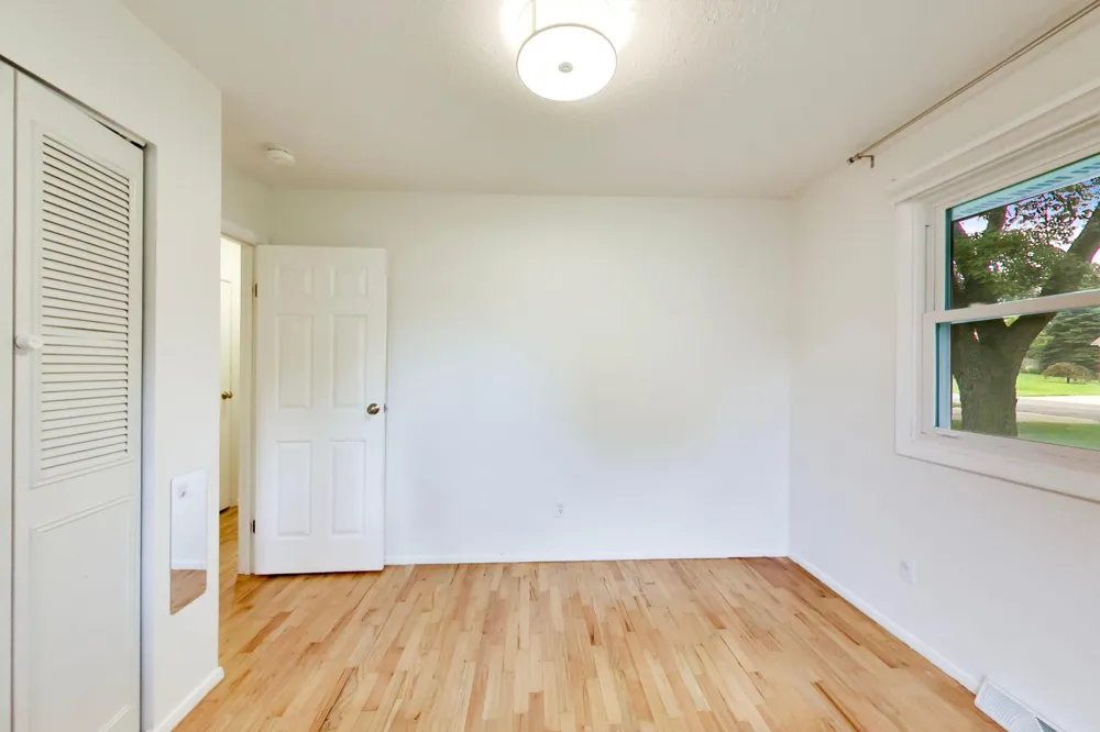 1342 Maiden Lane St. Joseph, MI 49085