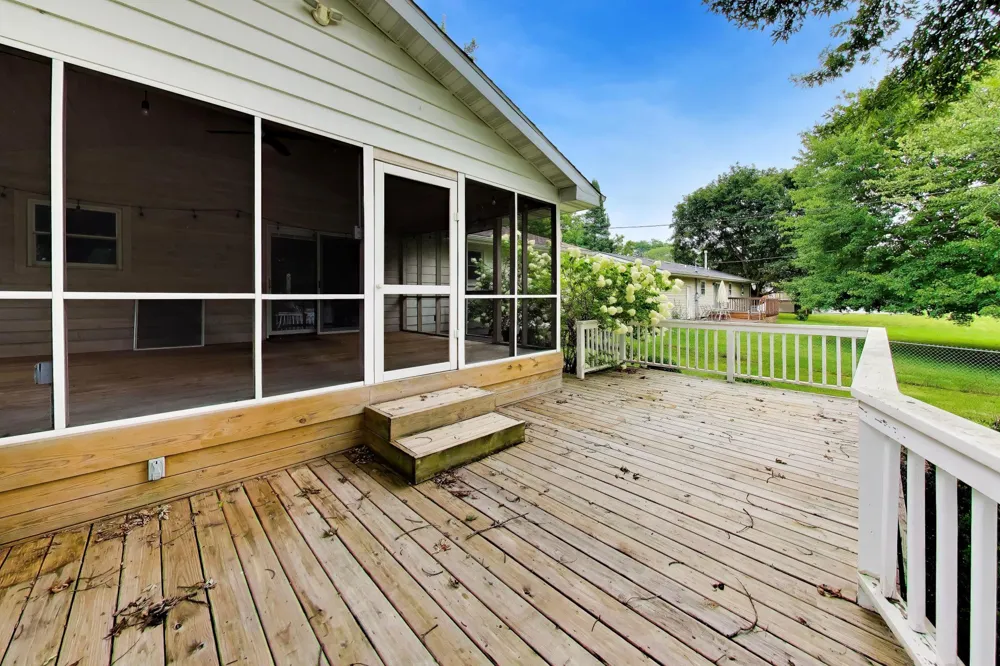1342 Maiden Lane St. Joseph, MI 49085