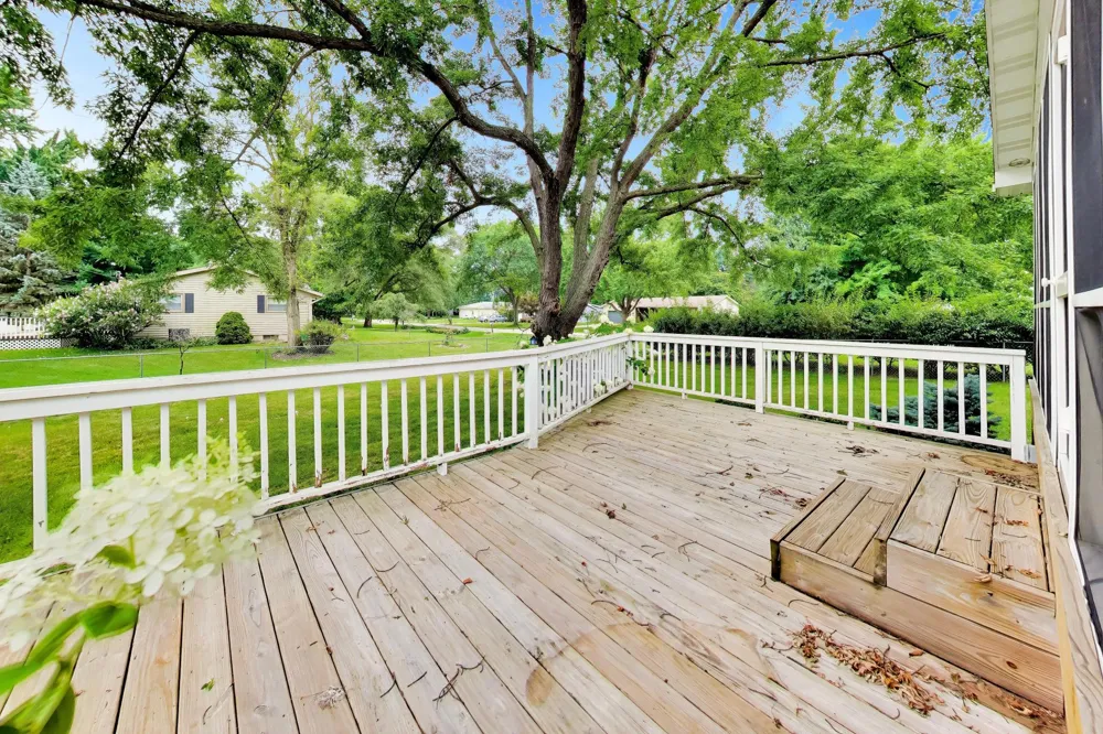 1342 Maiden Lane St. Joseph, MI 49085