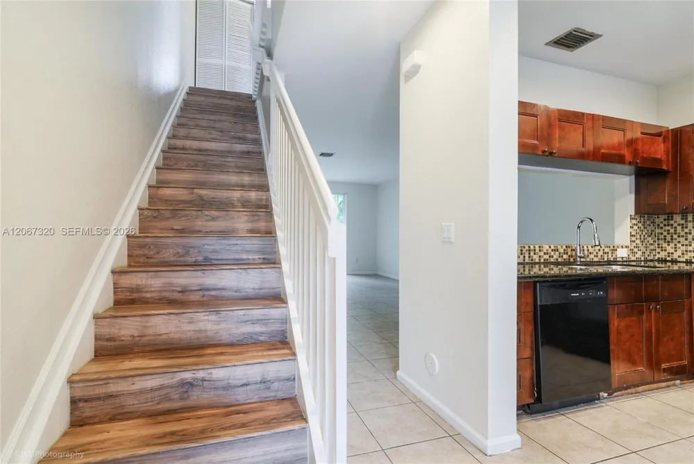 8228 SW 29th St #103 Miramar, FL 33025