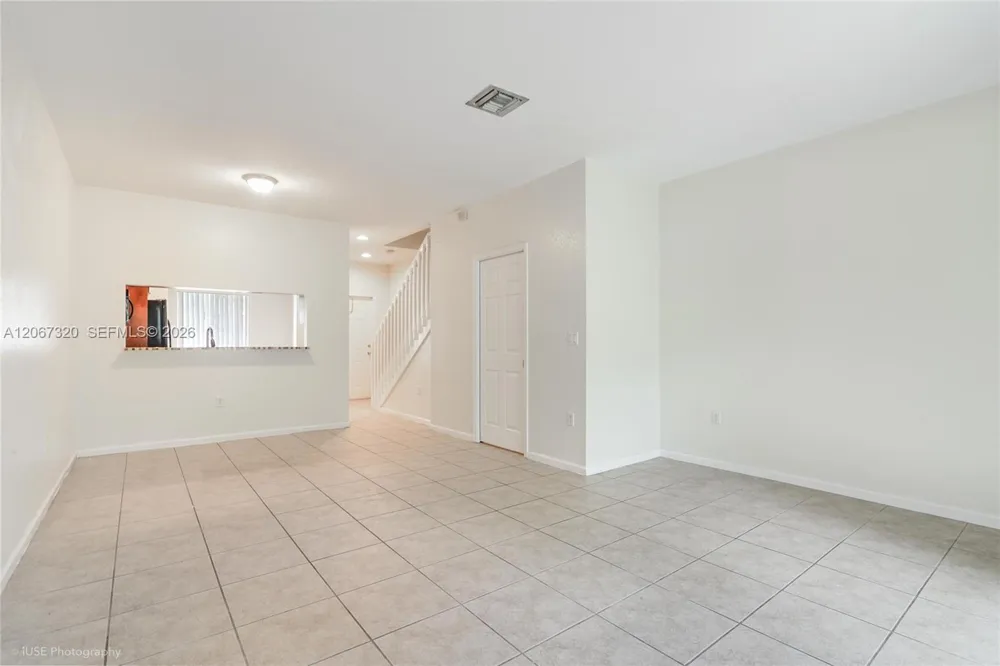 8228 SW 29th St #103 Miramar, FL 33025