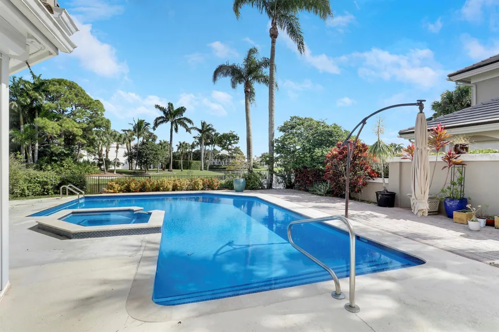 204 CHINOOK LANE Jupiter, FL 33458
