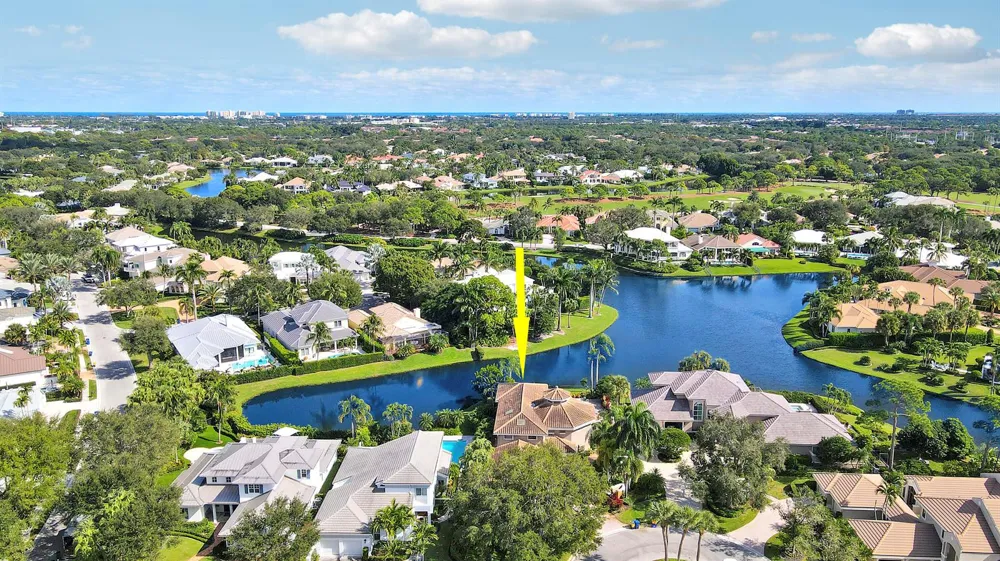 204 CHINOOK LANE Jupiter, FL 33458