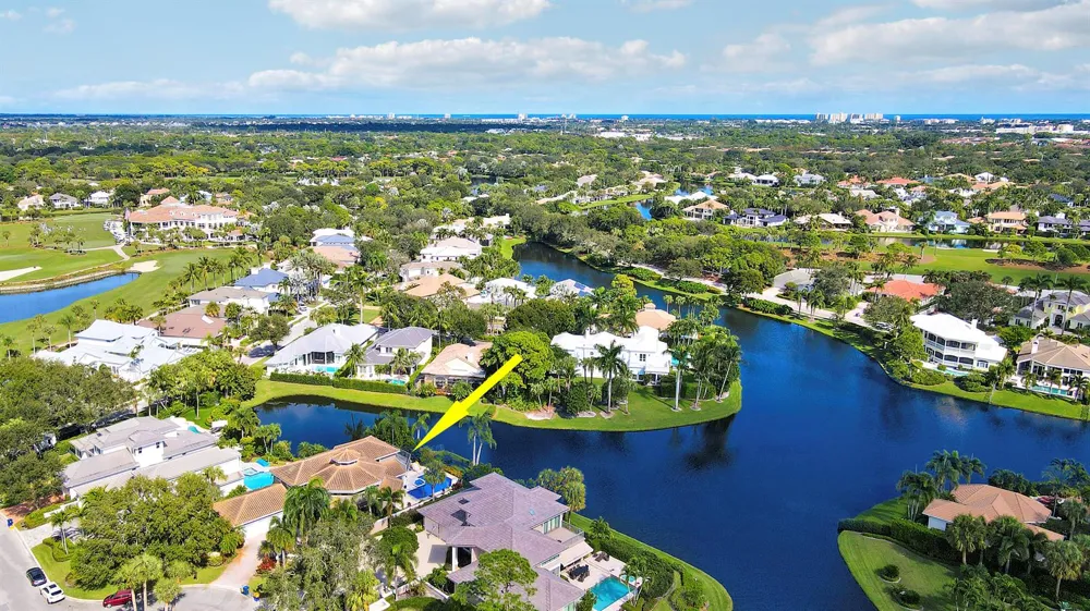 204 CHINOOK LANE Jupiter, FL 33458