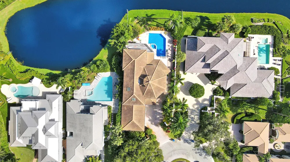 204 CHINOOK LANE Jupiter, FL 33458