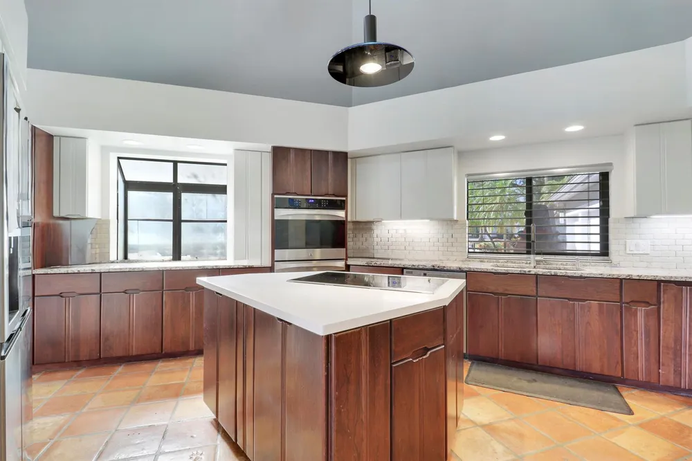 204 CHINOOK LANE Jupiter, FL 33458