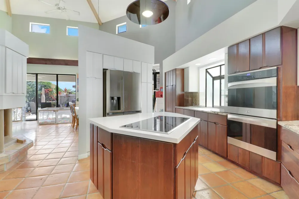 204 CHINOOK LANE Jupiter, FL 33458