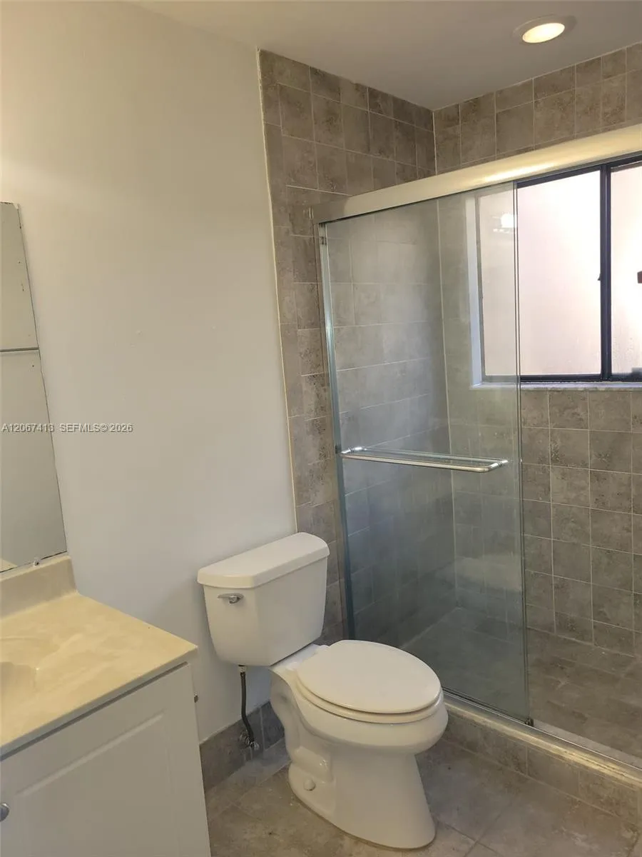 8075 NW 71st Ct #8075 Tamarac, FL 33321