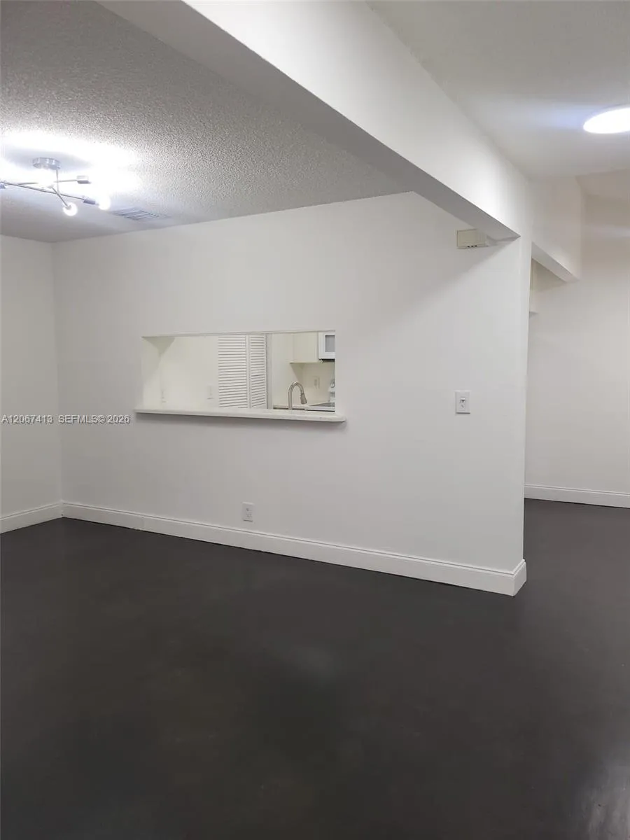 8075 NW 71st Ct #8075 Tamarac, FL 33321