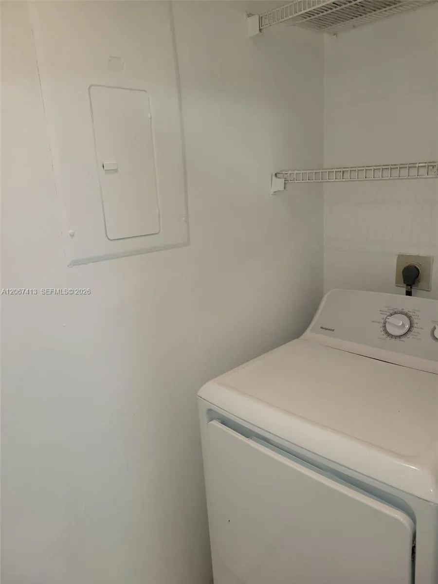 8075 NW 71st Ct #8075 Tamarac, FL 33321