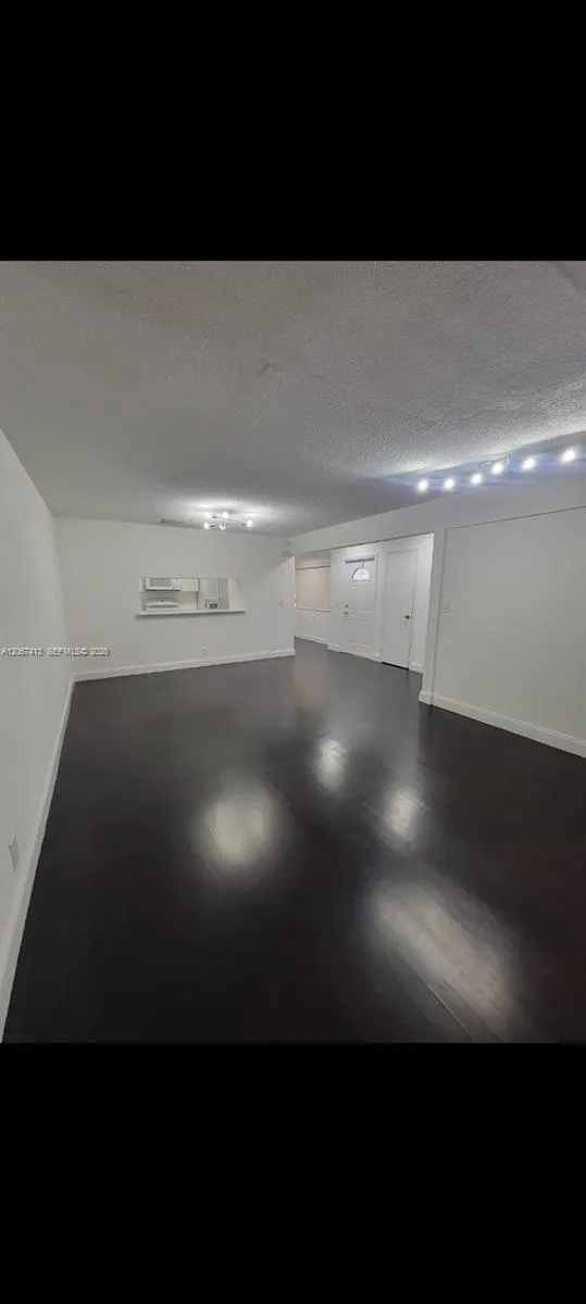 8075 NW 71st Ct #8075 Tamarac, FL 33321
