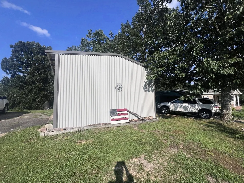 242 Graham Dr Linden, TN 37096