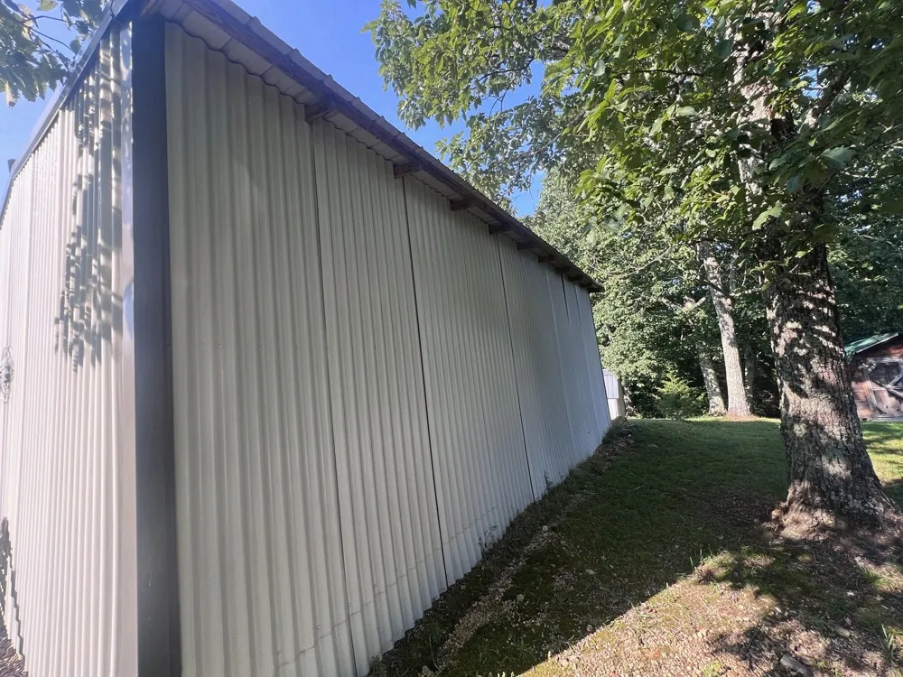 242 Graham Dr Linden, TN 37096