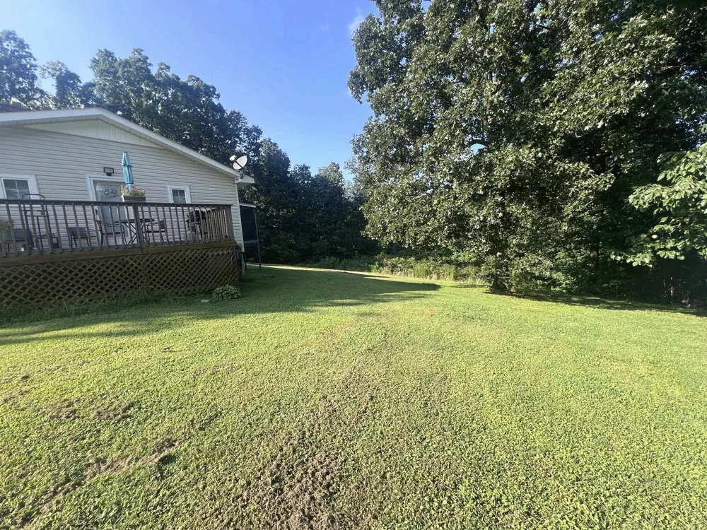 242 Graham Dr Linden, TN 37096