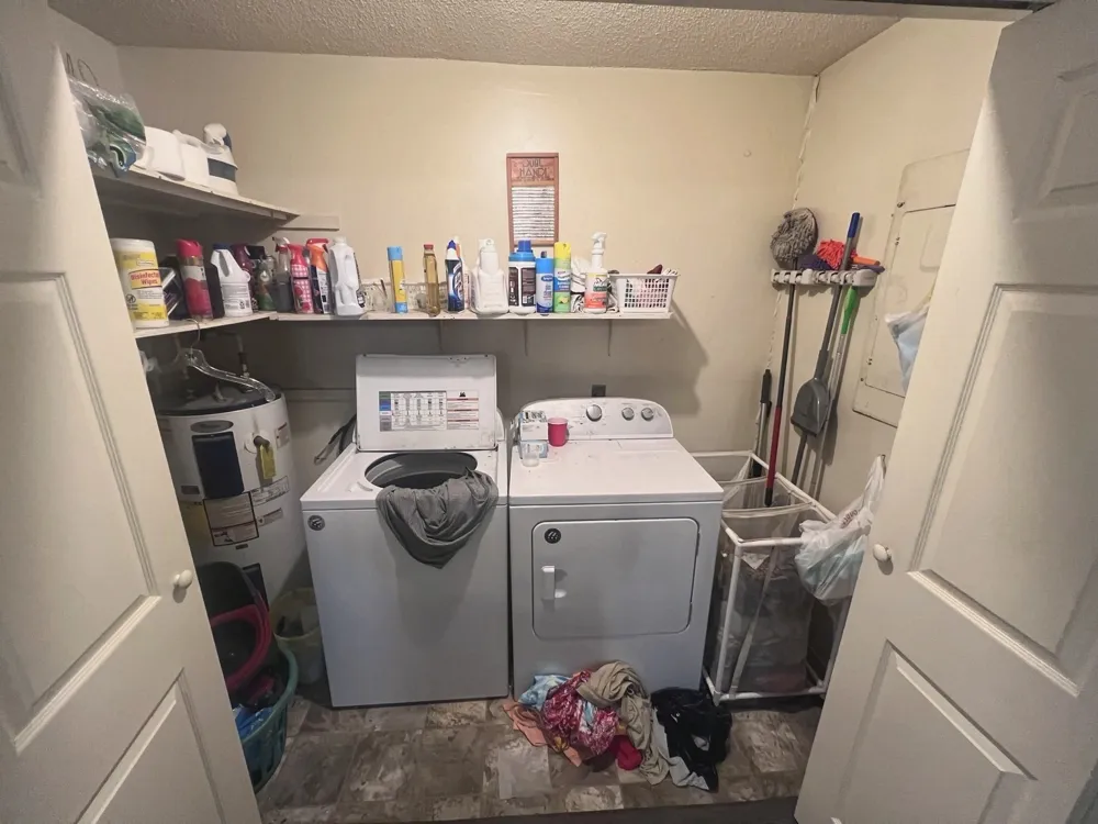 242 Graham Dr Linden, TN 37096