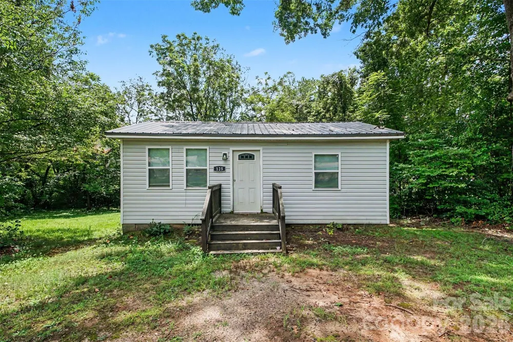 125 Gains Lane Statesville, NC 28677