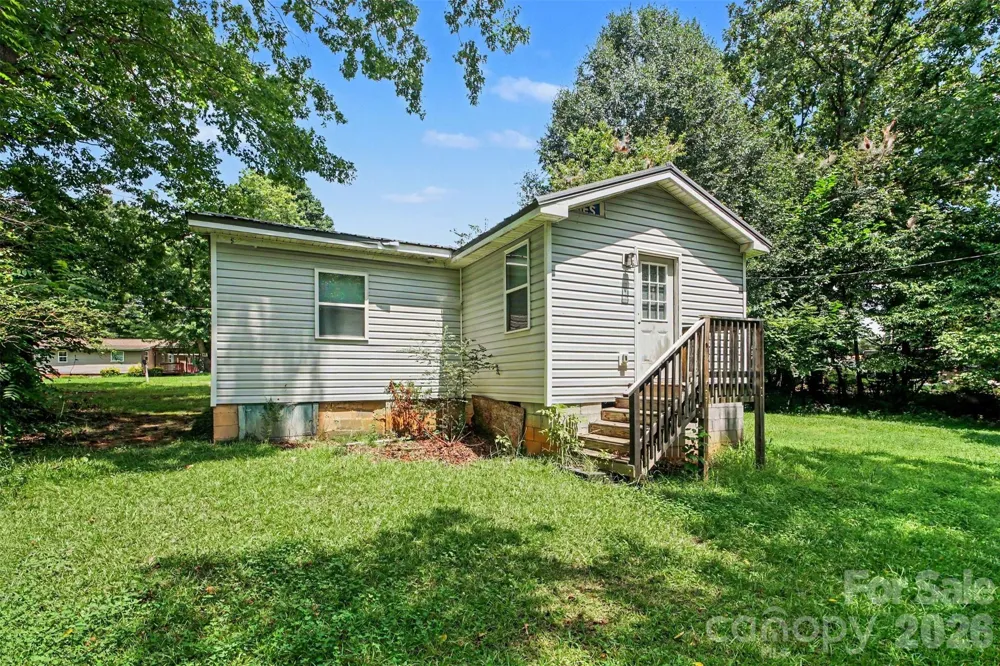 125 Gains Lane Statesville, NC 28677