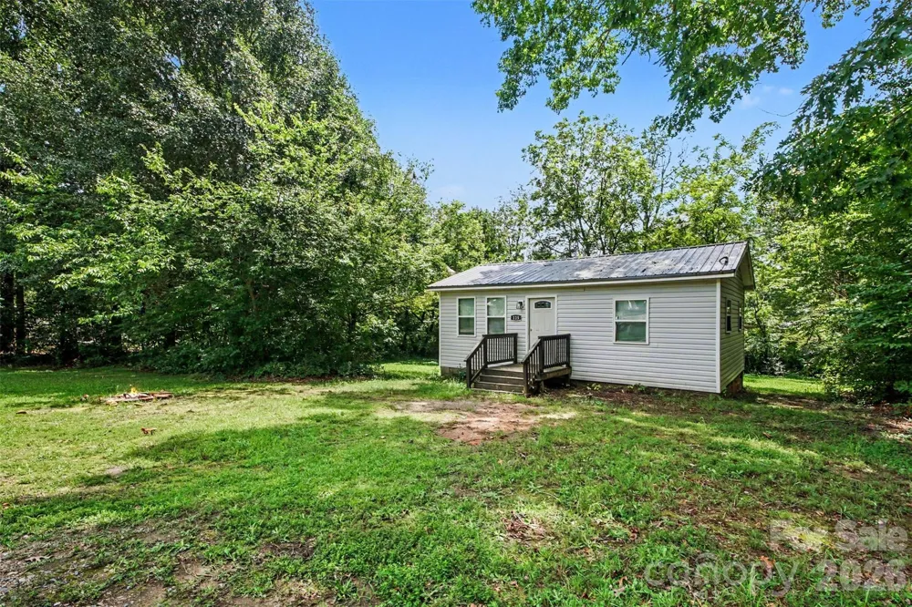 125 Gains Lane Statesville, NC 28677