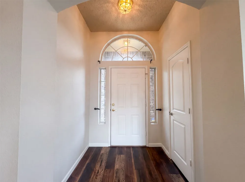 1688 Yellowstone Avenue Lewisville, TX 75077