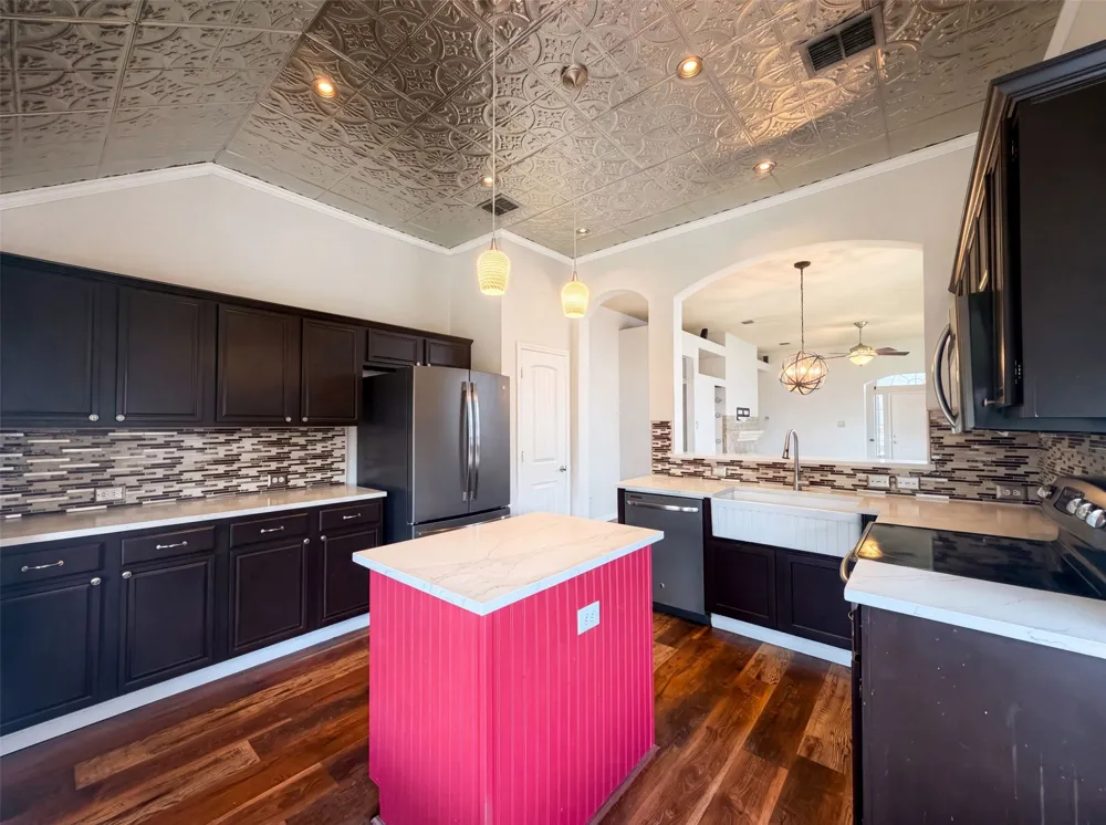 1688 Yellowstone Avenue Lewisville, TX 75077