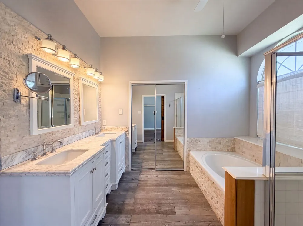 1688 Yellowstone Avenue Lewisville, TX 75077