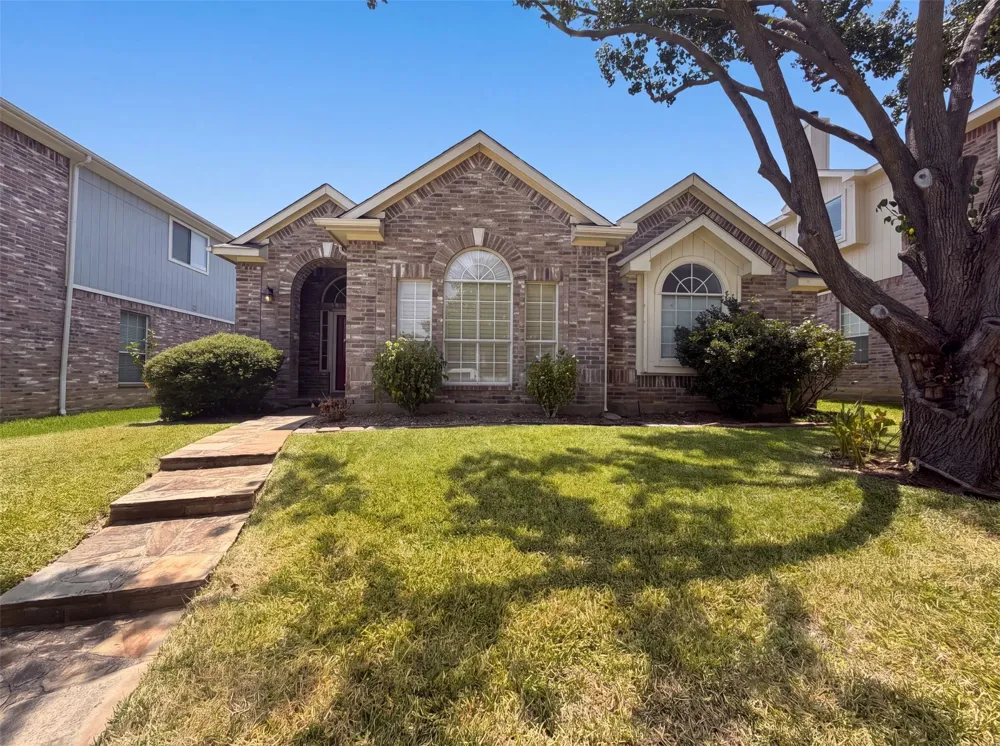 1688 Yellowstone Avenue Lewisville, TX 75077