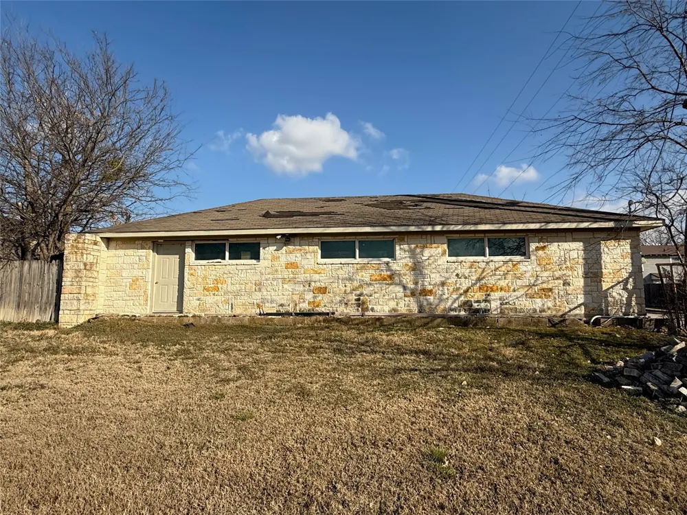 720 E Leslie Street Hamilton, TX 76531
