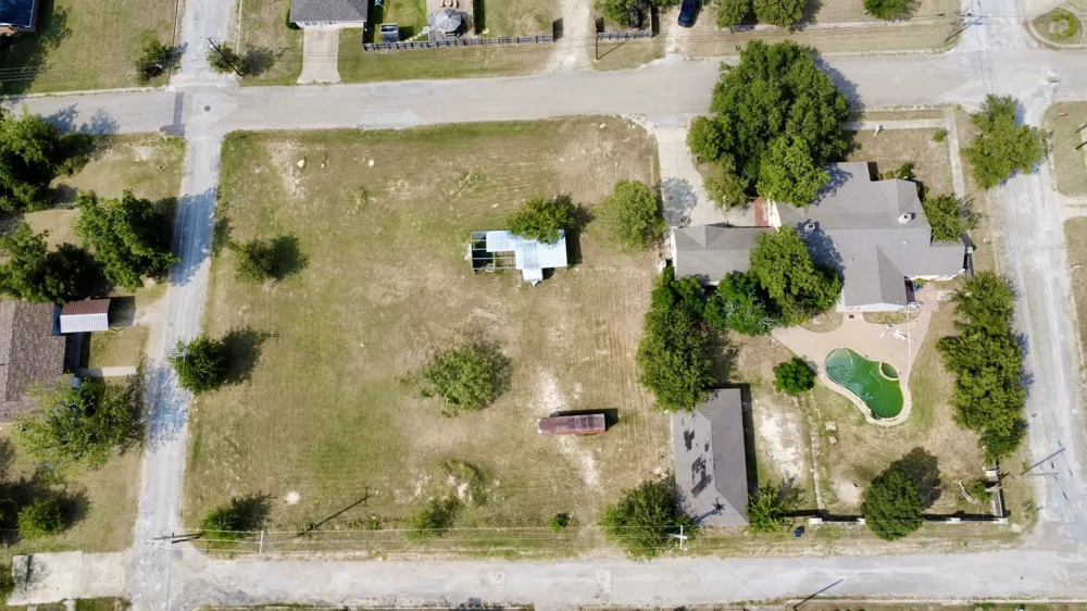 720 E Leslie Street Hamilton, TX 76531