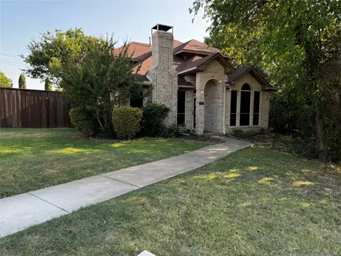 1365 W Branch Hollow Drive