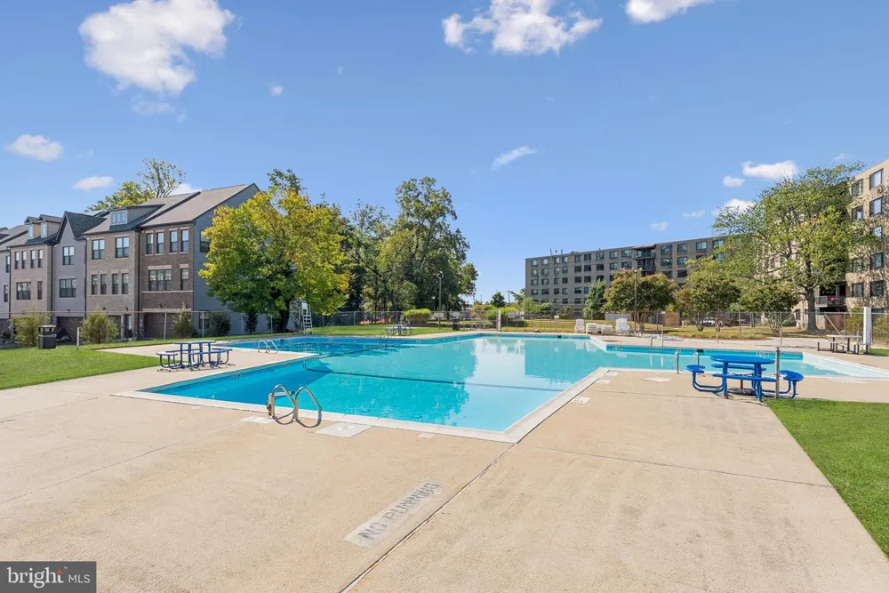 3509 DEAN DRIVE Hyattsville, MD 20782