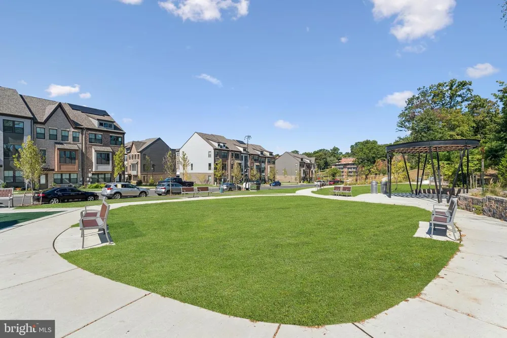 3509 DEAN DRIVE Hyattsville, MD 20782