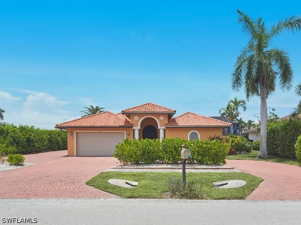 Anchor Court Marco Island, FL 34145