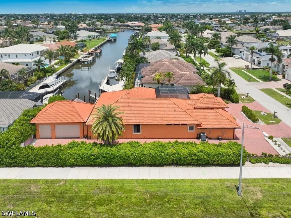Anchor Court Marco Island, FL 34145