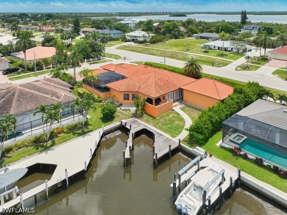 Anchor Court Marco Island, FL 34145