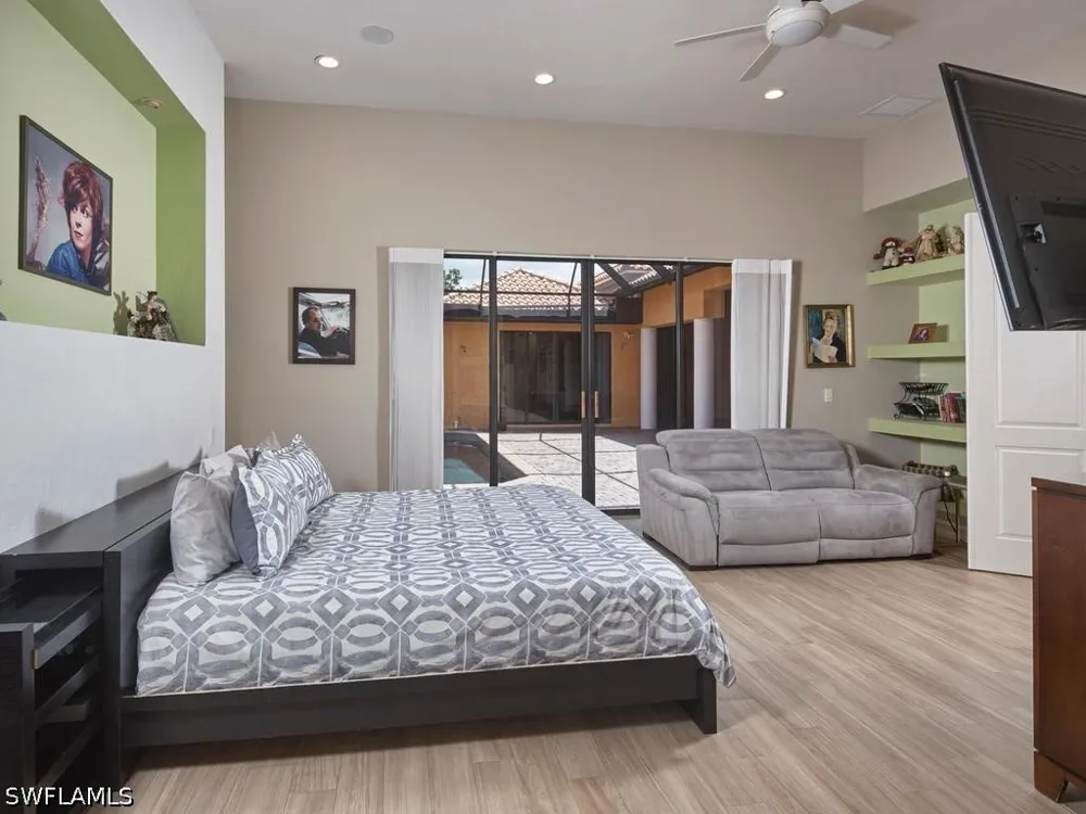 Anchor Court Marco Island, FL 34145