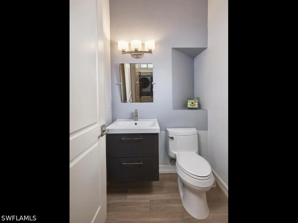 Anchor Court Marco Island, FL 34145