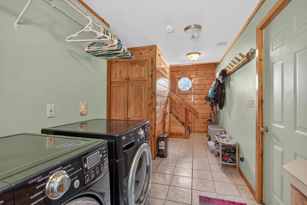 210 Union Horton, MI 49246
