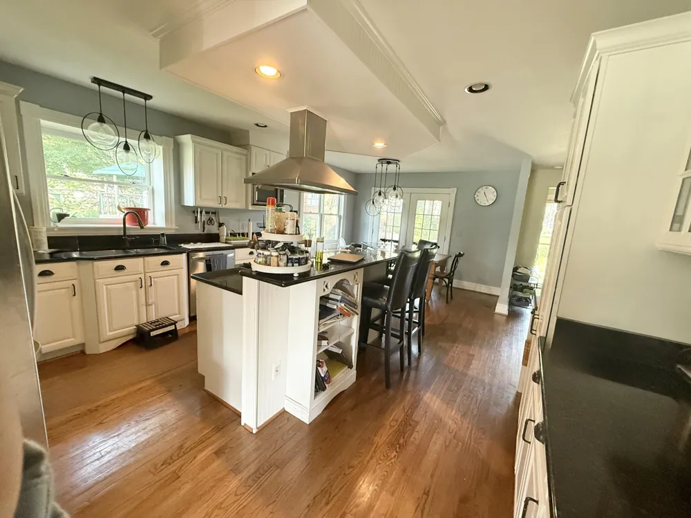 45800 W Ann Arbor Trail Plymouth, MI 48170