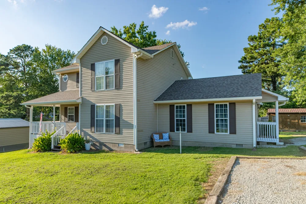 303 Borum Ave Hohenwald, TN 38462