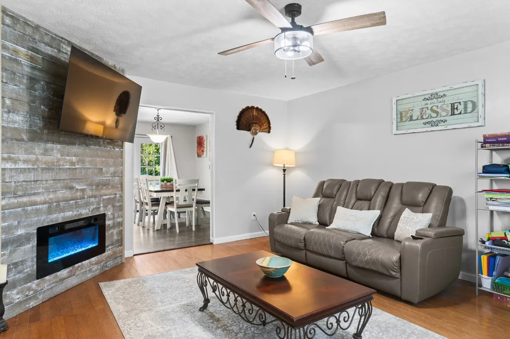 303 Borum Ave Hohenwald, TN 38462