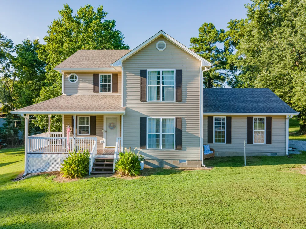 303 Borum Ave Hohenwald, TN 38462