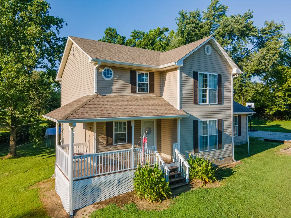 303 Borum Ave Hohenwald, TN 38462