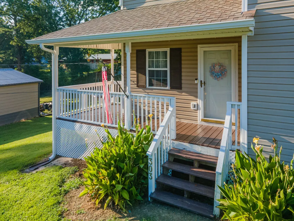 303 Borum Ave Hohenwald, TN 38462