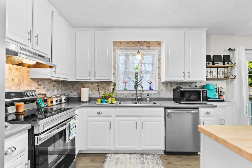 303 Borum Ave Hohenwald, TN 38462