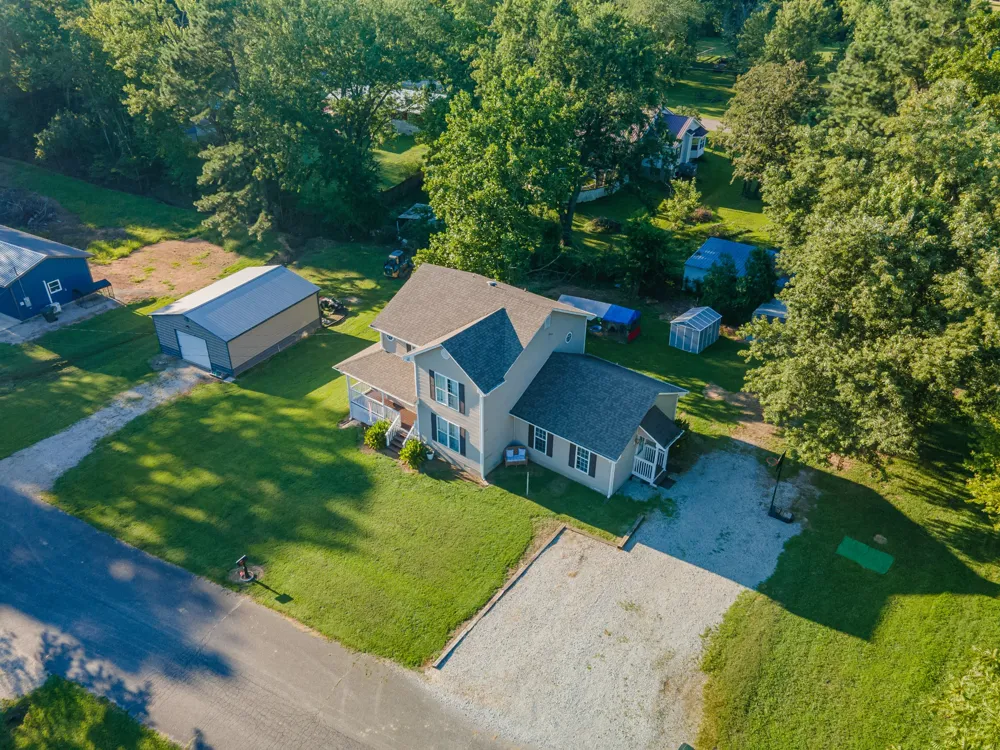 303 Borum Ave Hohenwald, TN 38462