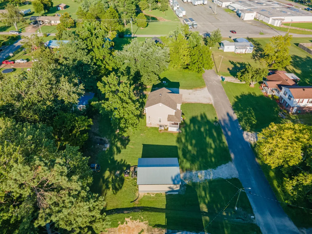 303 Borum Ave Hohenwald, TN 38462